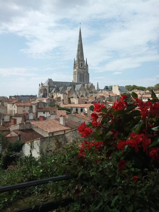 Saint-Pierre-du-CheminLes Poiriers别墅 外观 照片